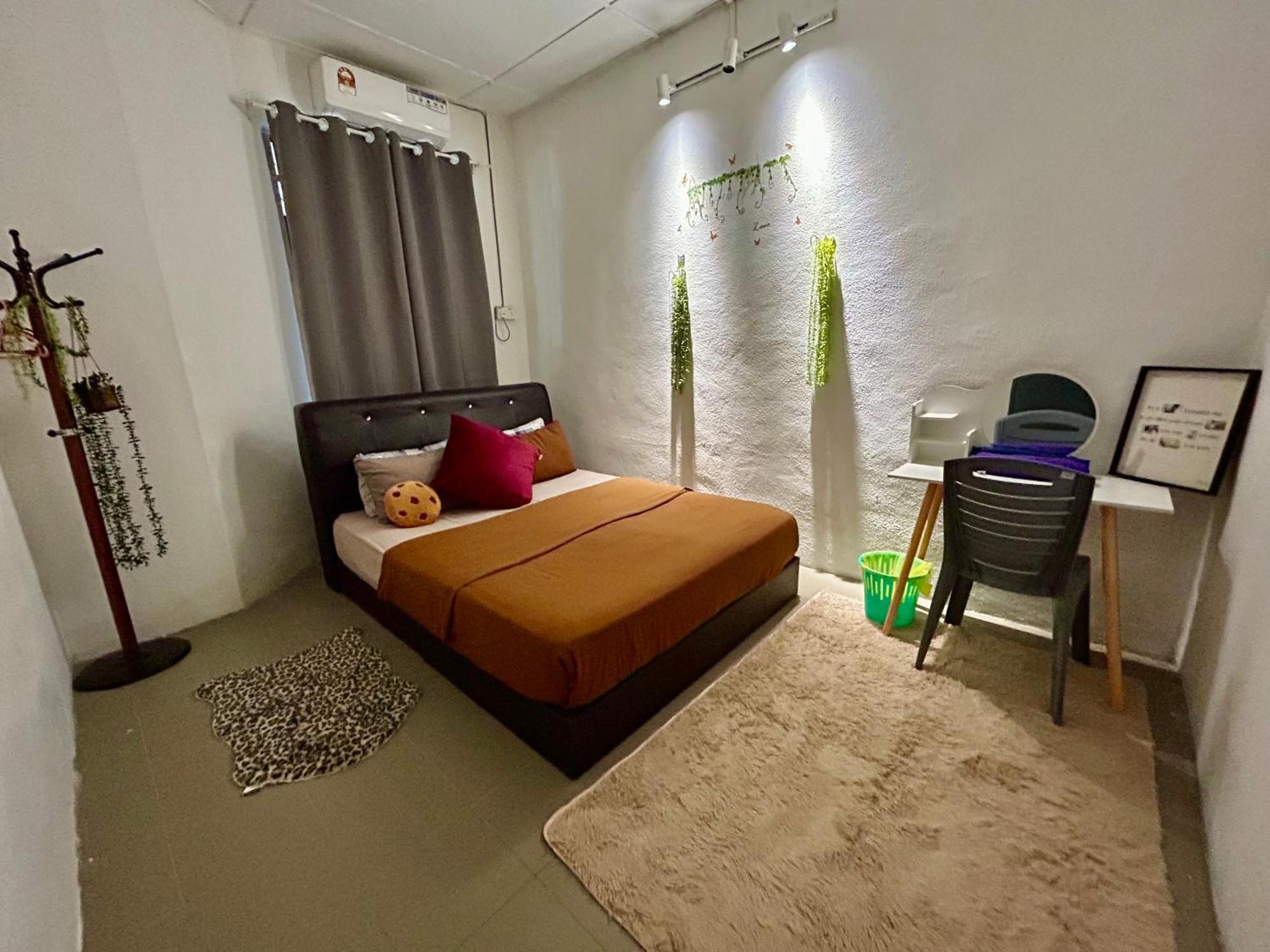 Entire 33 Cozy House • 3 Bedroom @ Alma בוקיט מרטג'אם מראה חיצוני תמונה