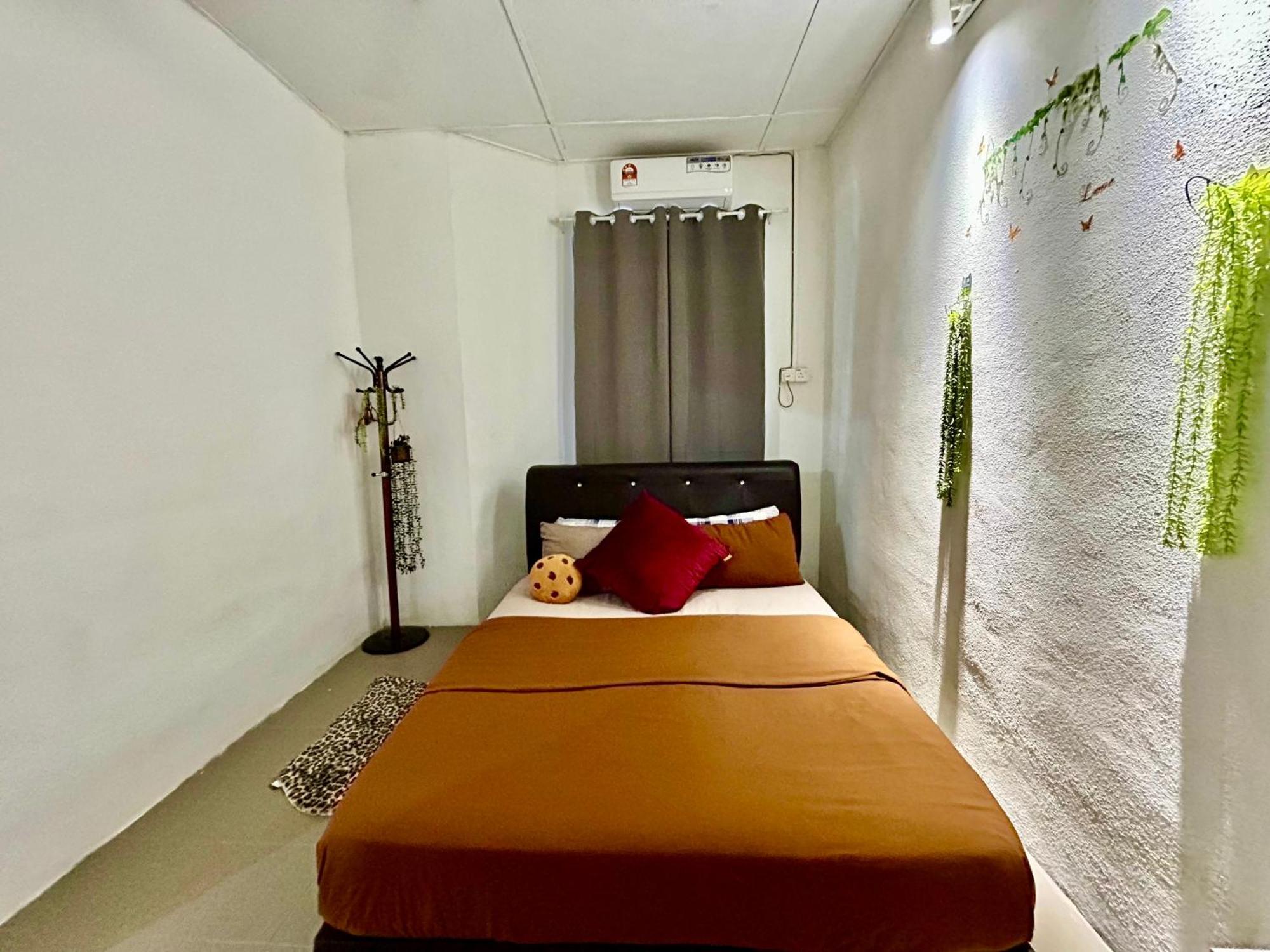 Entire 33 Cozy House • 3 Bedroom @ Alma בוקיט מרטג'אם מראה חיצוני תמונה