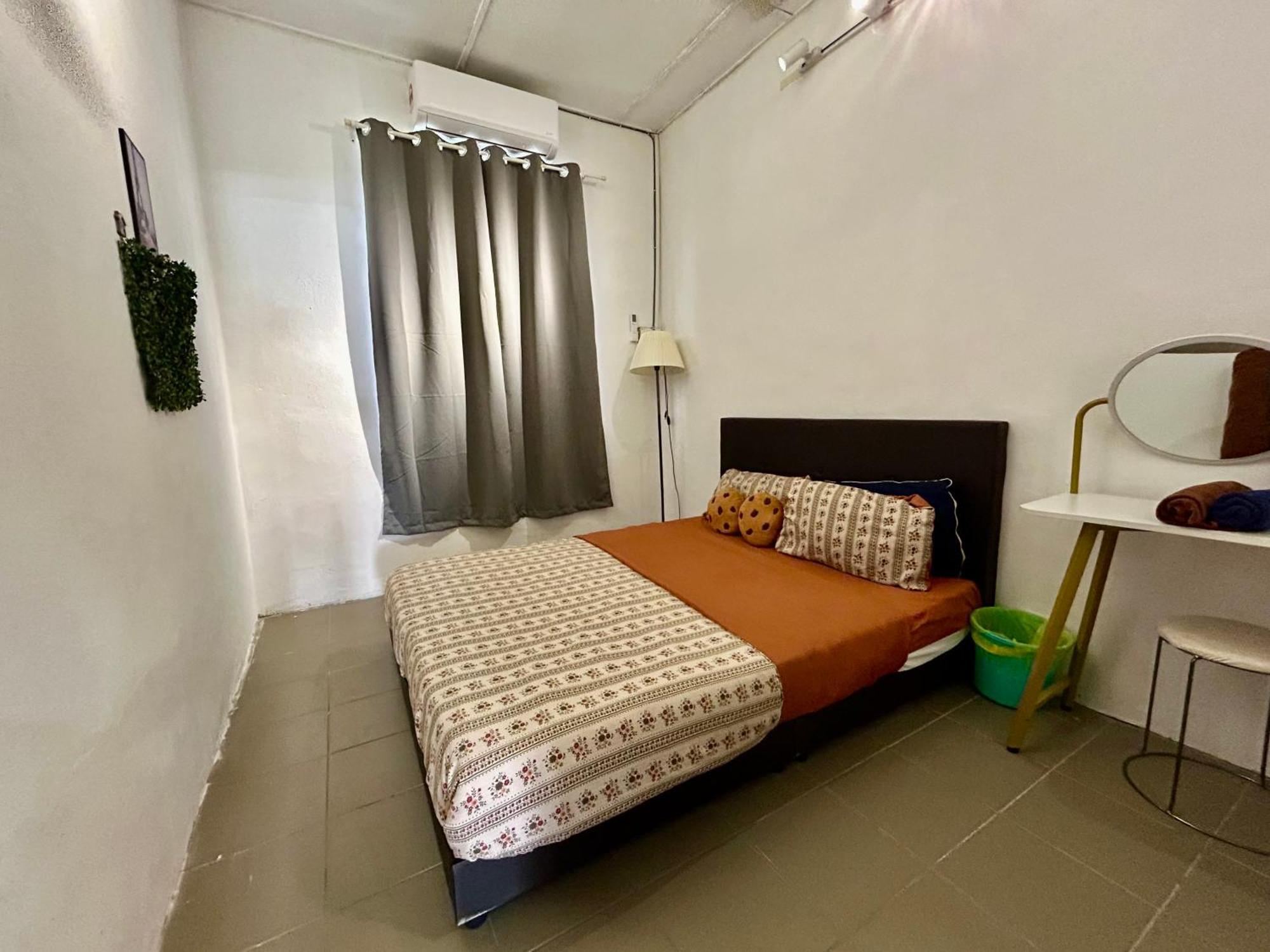 Entire 33 Cozy House • 3 Bedroom @ Alma בוקיט מרטג'אם מראה חיצוני תמונה