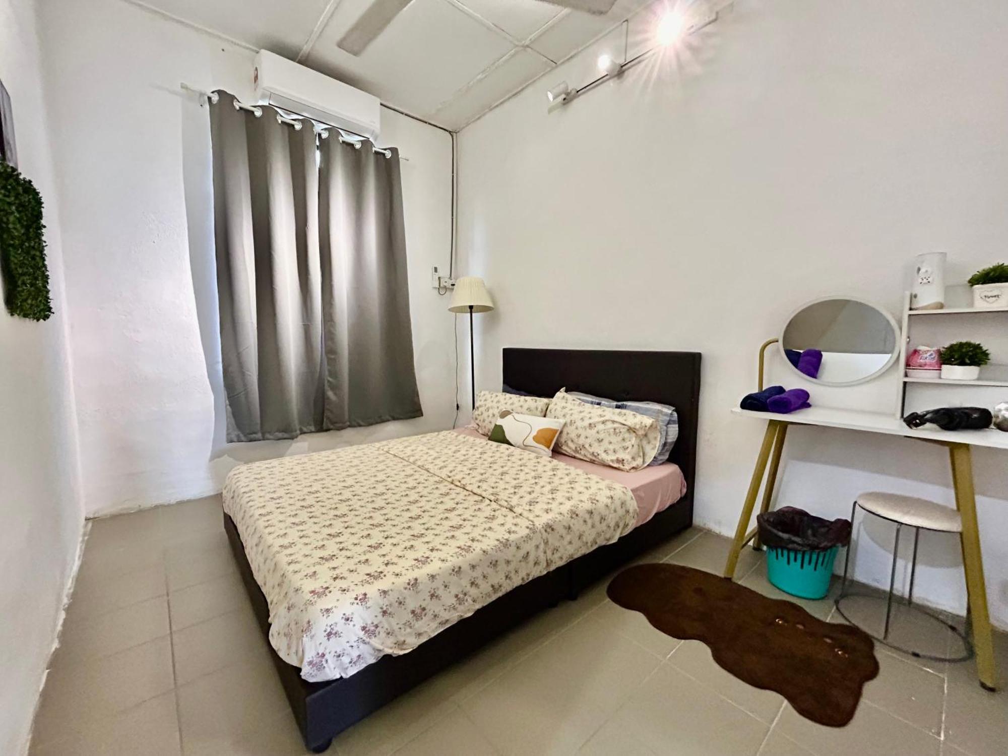 Entire 33 Cozy House • 3 Bedroom @ Alma בוקיט מרטג'אם מראה חיצוני תמונה