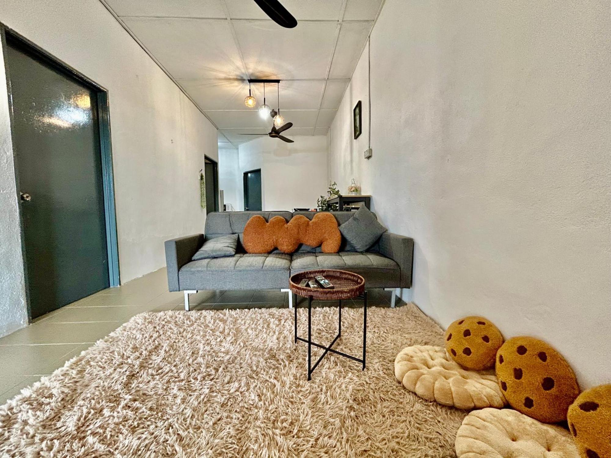 Entire 33 Cozy House • 3 Bedroom @ Alma בוקיט מרטג'אם מראה חיצוני תמונה