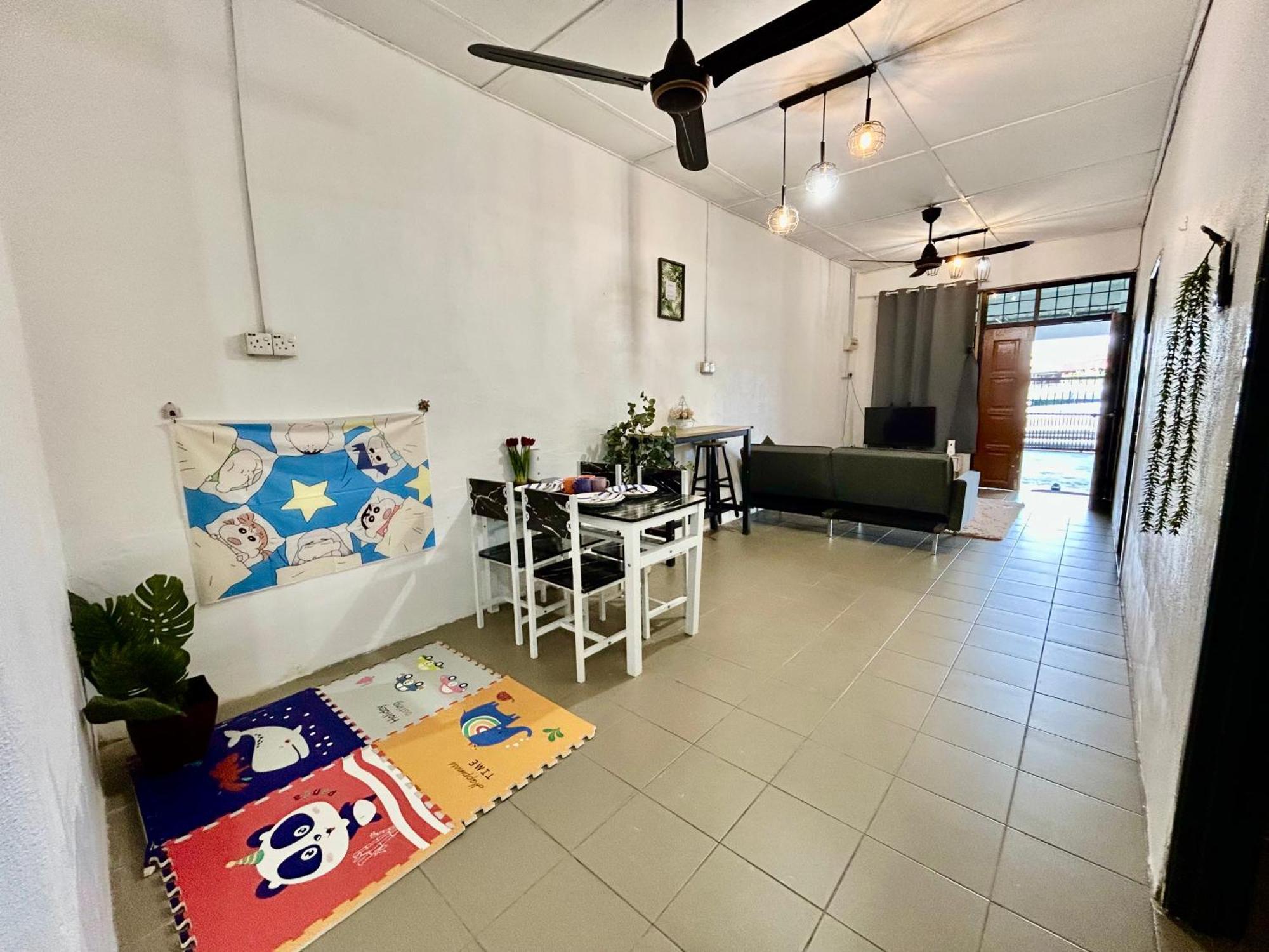 Entire 33 Cozy House • 3 Bedroom @ Alma בוקיט מרטג'אם מראה חיצוני תמונה