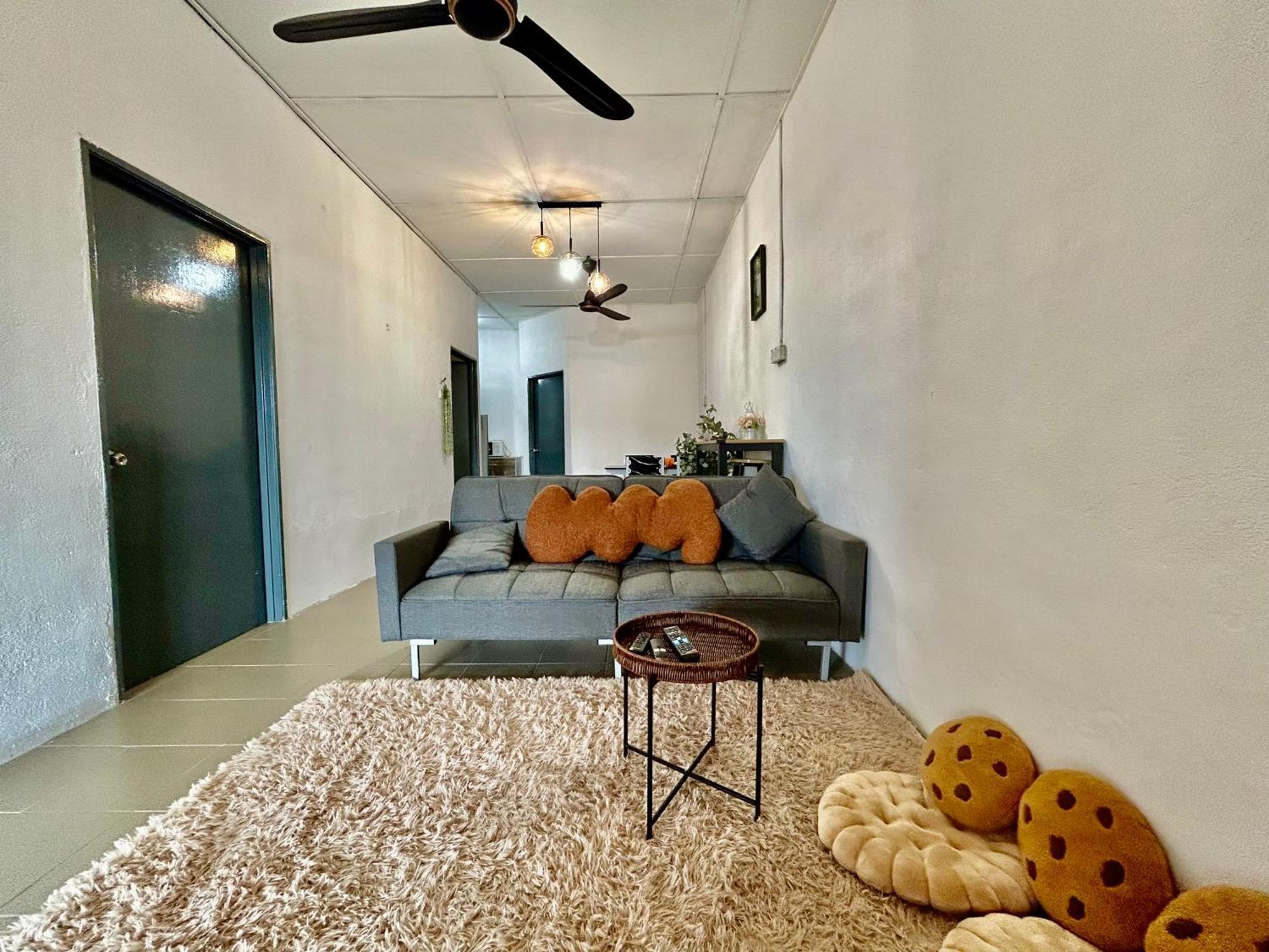 Entire 33 Cozy House • 3 Bedroom @ Alma בוקיט מרטג'אם מראה חיצוני תמונה